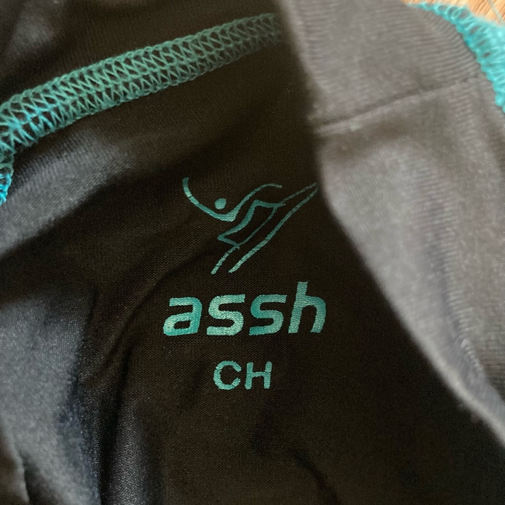 Rashguard - Picture 4 of 7